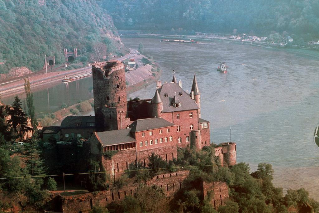 Pohl'S Rheinhotel Adler Sankt Goarshausen Exterior photo